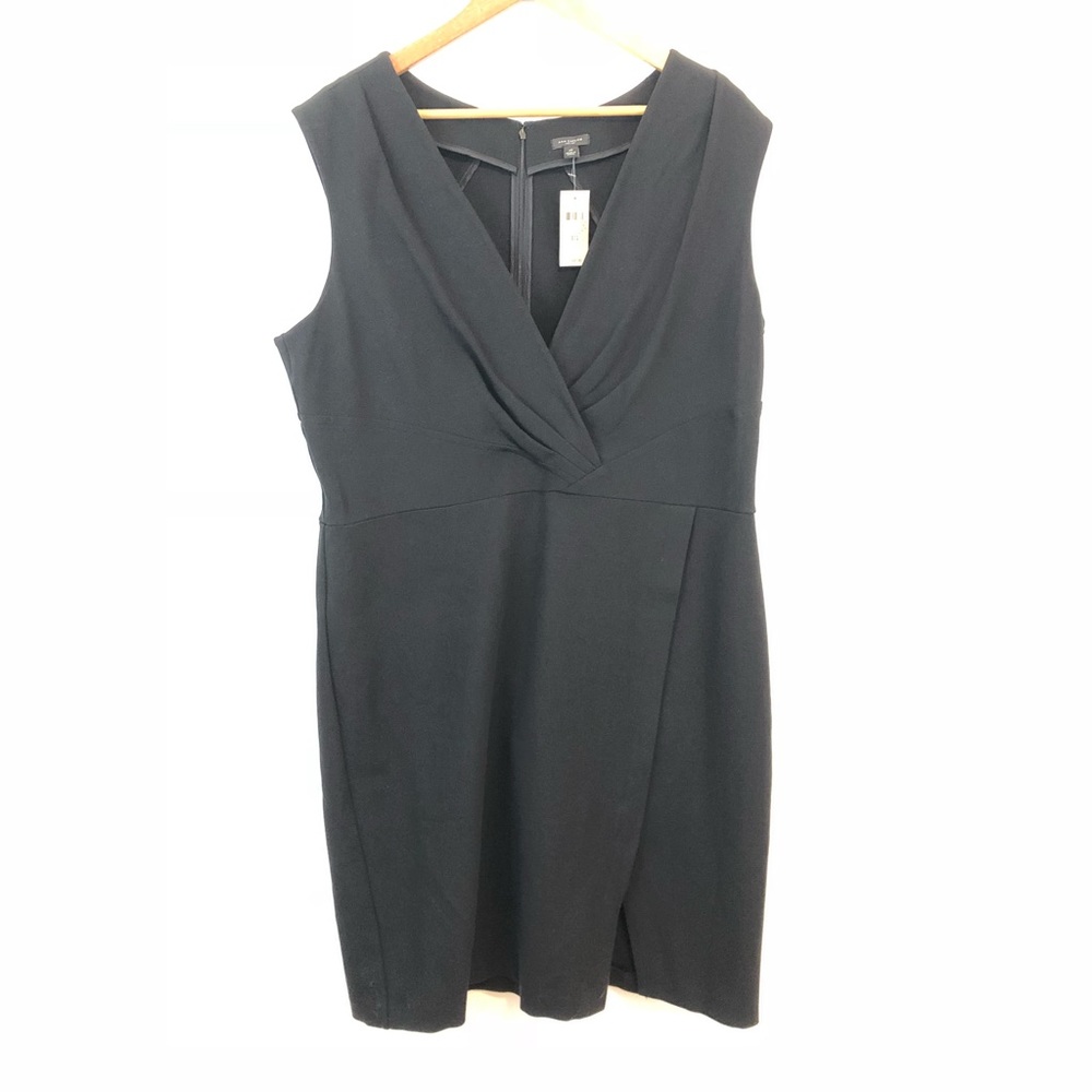 Ann Taylor Black Cocktail Dress V Neck Sleeveless